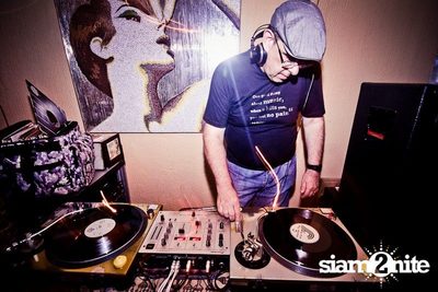 REVOLUTION 9 — photo 18