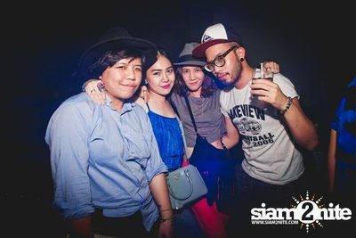 DJ CRAZY B in the Middle of the Room — photo 95