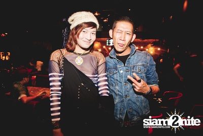 DJ CRAZY B in the Middle of the Room — photo 8