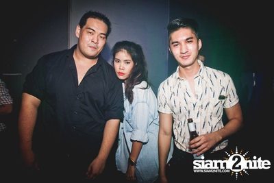 DJ CRAZY B in the Middle of the Room — photo 101