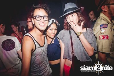 DJ CRAZY B in the Middle of the Room — photo 93