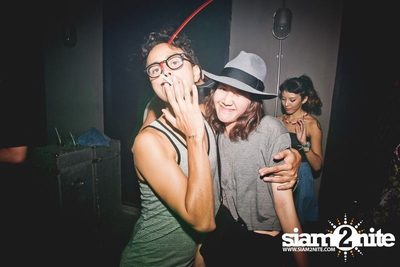 DJ CRAZY B in the Middle of the Room — photo 89