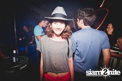 DJ CRAZY B in the Middle of the Room — photo 13