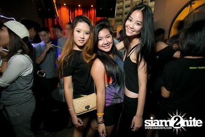Thonglor Society pres. OPEN BAR PARTY — photo 25