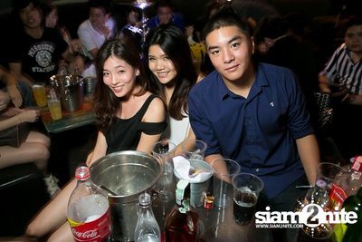 Thonglor Society pres. OPEN BAR PARTY — photo 13