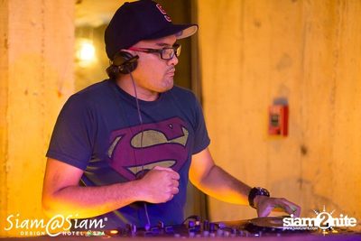 International DJ's Monthly Volume2: URBAN UNDERWORLD — photo 22