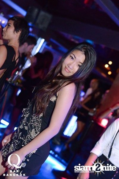 Glamourpuss Fridays — photo 121