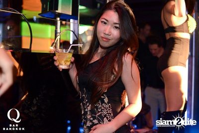 Glamourpuss Fridays — photo 66