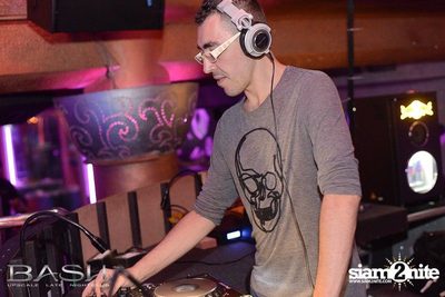 SUK 11 CLUB CRAWL 5th Anniversary — photo 2