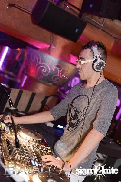 SUK 11 CLUB CRAWL 5th Anniversary — photo 3