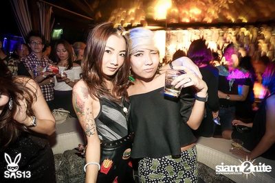 ONE NIGHT STAND-ING PARTY — photo 13
