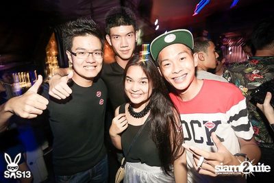 ONE NIGHT STAND-ING PARTY — photo 8