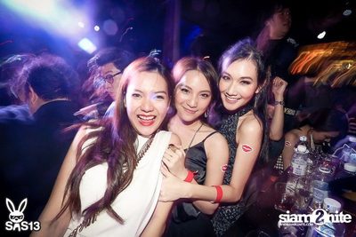 ONE NIGHT STAND-ING PARTY — photo 40