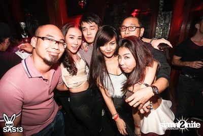 ONE NIGHT STAND-ING PARTY — photo 123