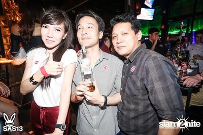 ONE NIGHT STAND-ING PARTY — photo 87