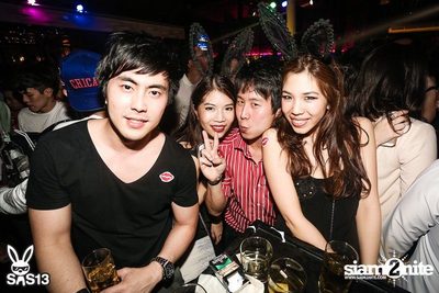 ONE NIGHT STAND-ING PARTY — photo 97