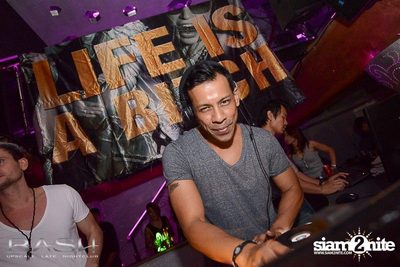 LIFE IS A BITCH – ASIA TOUR 2013 — photo 35