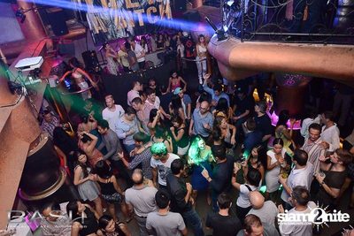 LIFE IS A BITCH – ASIA TOUR 2013 — photo 8