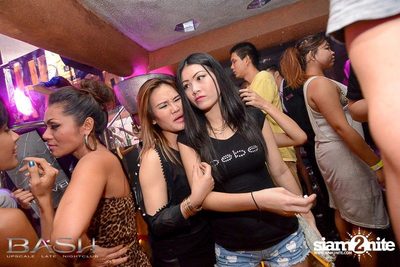 LIFE IS A BITCH – ASIA TOUR 2013 — photo 121