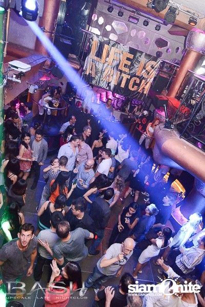 LIFE IS A BITCH – ASIA TOUR 2013 — photo 4