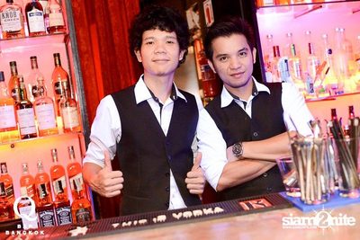 The 25,000 Facebook Likes Party — photo 20