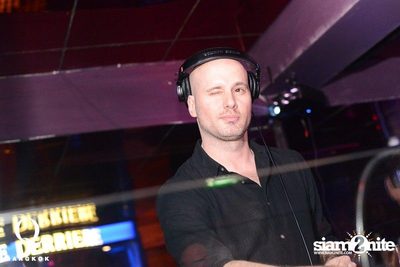 SUK 11 CLUB CRAWL — photo 25
