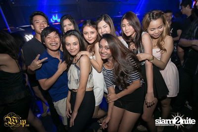 Countdown to 6 Anniversary Party — photo 28