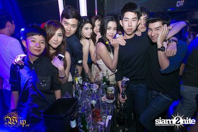 Countdown to 6 Anniversary Party — photo 112