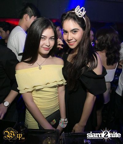 Countdown to 6 Anniversary Party — photo 17