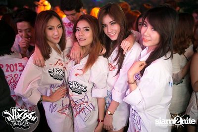 VRZO Party pres. Memories White Shirt — photo 18