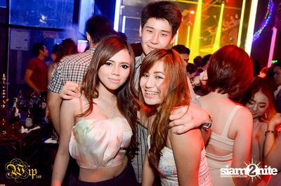 Countdown to 6 Anniversary Party — photo 35