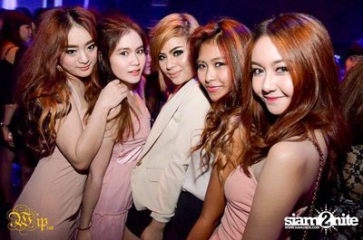 Countdown to 6 Anniversary Party — photo 37