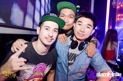 Countdown to 6 Anniversary Party — photo 4