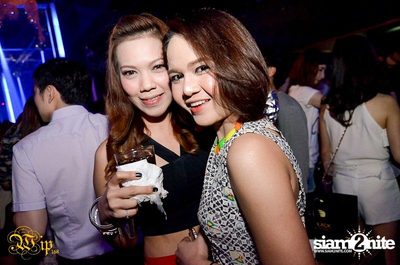 Countdown to 6 Anniversary Party — photo 10