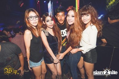 Countdown to 6 Anniversary Party — photo 10