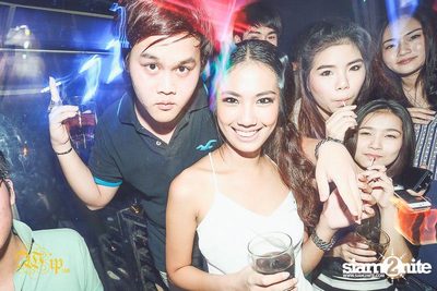 Countdown to 6 Anniversary Party — photo 37