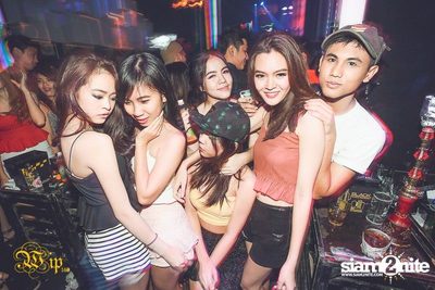 Countdown to 6 Anniversary Party — photo 62