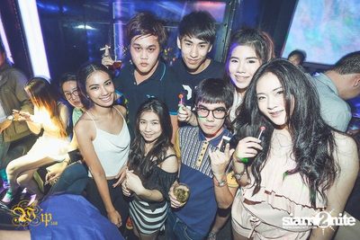 Countdown to 6 Anniversary Party — photo 34