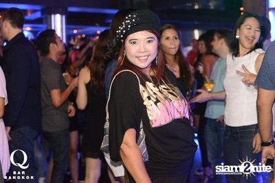Glamourpuss Fridays — photo 29