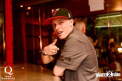SUK 11 CLUB CRAWL — photo 37