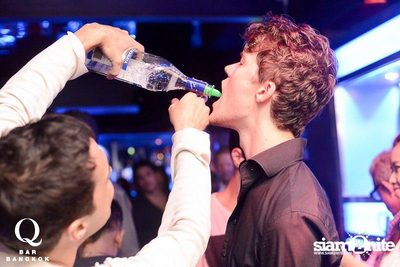 SUK 11 CLUB CRAWL — photo 112