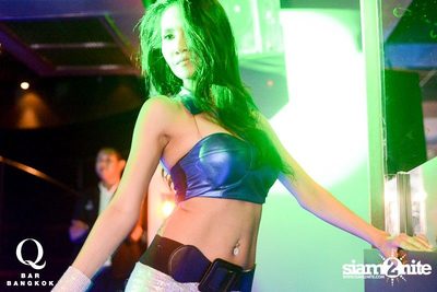 Glamourpuss Fridays — photo 30