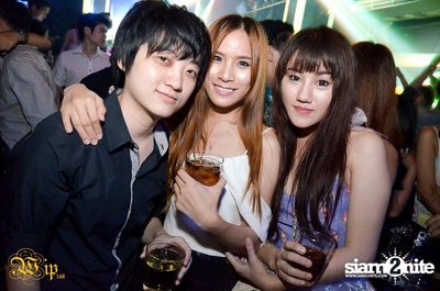 Countdown to 6 Anniversary Party — photo 9