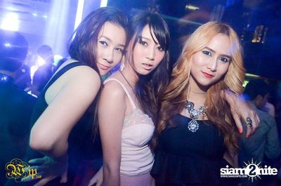 Countdown to 6 Anniversary Party — photo 1