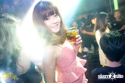 Countdown to 6 Anniversary Party — photo 4