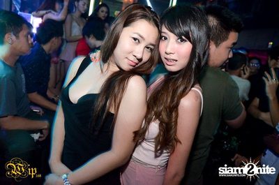 Countdown to 6 Anniversary Party — photo 15