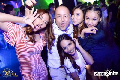 Countdown to 6 Anniversary Party — photo 81