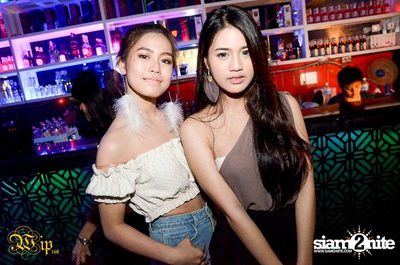 Countdown to 6 Anniversary Party — photo 11