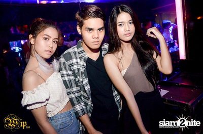 Countdown to 6 Anniversary Party — photo 17