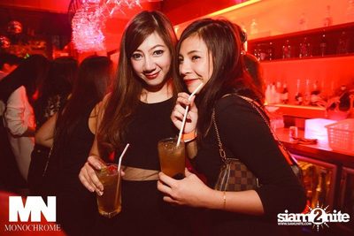 Monochrome Halloween Party — photo 142